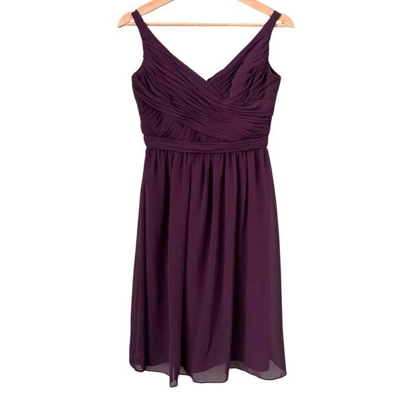 David's Bridal Wisteria Short Bridesmaid Dress in Size 2 - Picture 3 of 8